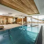 Chalet Ski-in Ski-out *