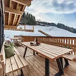 Chalet Ski-in Ski-out