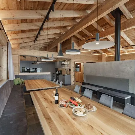 シャレー Ski-in Ski-out *