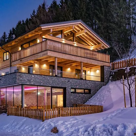 Ski-in Ski-out Chalet