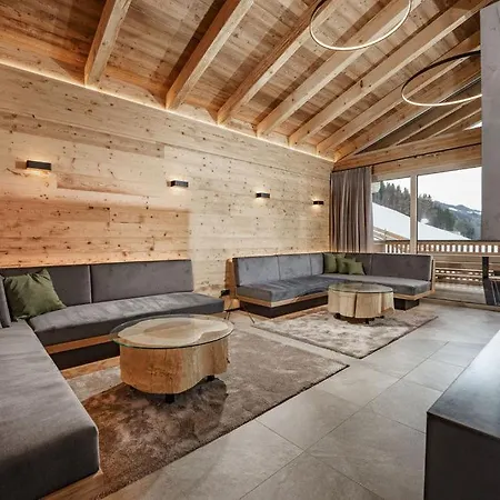 Ski-in Ski-out *