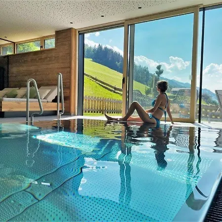 Ski-in Ski-out Chalet