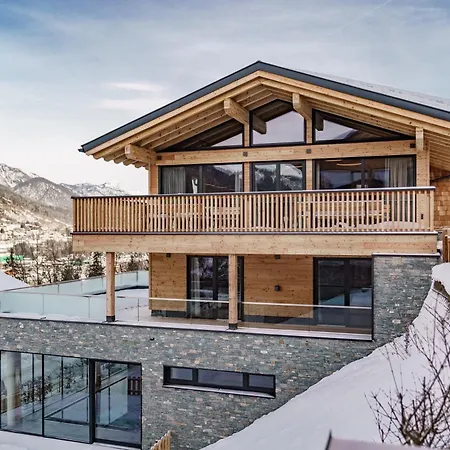 Ski-in Ski-out * シュラートミンク